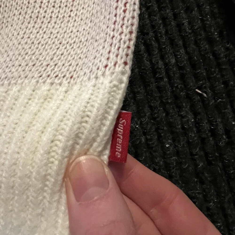 Supreme X Nike Swoosh Sweater White - Picture 2 of 4